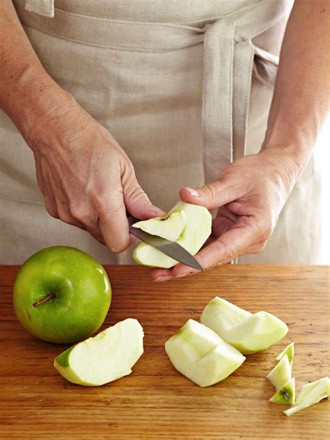 How to Freeze Apples to Get the Most of Your Fresh Fruit Later