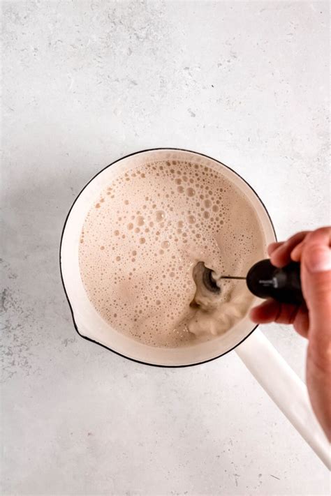Pecan Crunch Oatmilk Latte (Starbucks Copycat) - coffeecopycat.com