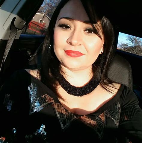 First time posting my wife 😉 | Scrolller