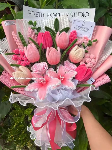 FB PAGE: Akhira's Handmade Crafts in 2025 | Flower bouquet diy, Felt ...