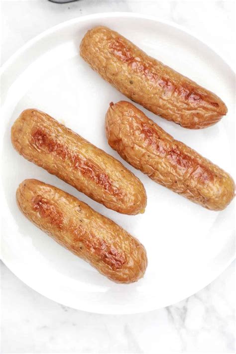 How To Cook Sausages In the Oven (Baked Sausage) - Recipe Vibes