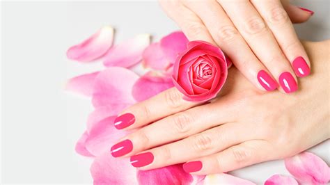 Day Spa in Beverly Hills, CA | (310) 205-0694 Beverly Hills Nail Design