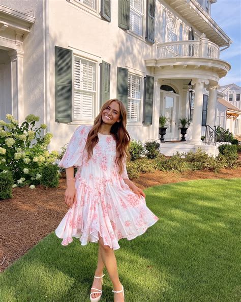 krysta lynn | i come back stronger than a 90s trend🕊️ | Instagram