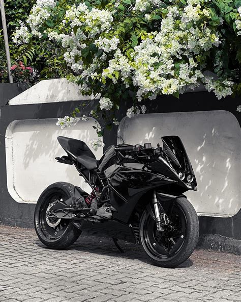 𝘧𝘰x𝘹𝘺♟️ | 💀📈…….. #ktm #ktmindiaofficial #ktmduke390 #ktmindiaofficial #ktmindia #ktmofficial # ...