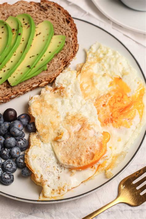 Perfect Over Hard Eggs (Full Guide)