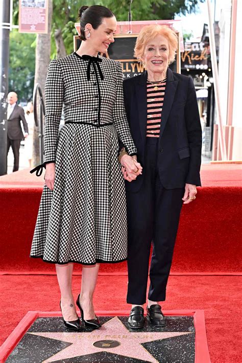 Holland Taylor Toasts 'Loyal' Partner Sarah Paulson During Walk of Fame ...