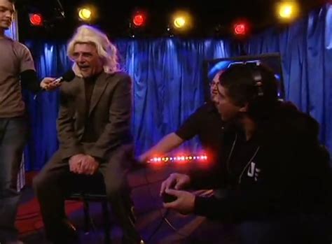 I need you to come up here and ride the Sybian : r/howardstern