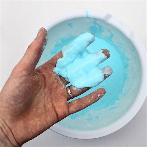 How to Make Oobleck - The Craft-at-Home Family