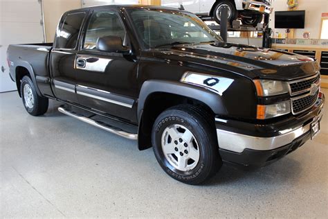 2006 Chevrolet Silverado 1500 LT2 - Biscayne Auto Sales | Pre-owned ...