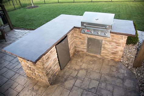 Best Outdoor Countertops What Is The Best Material For Outdoor Kitchen