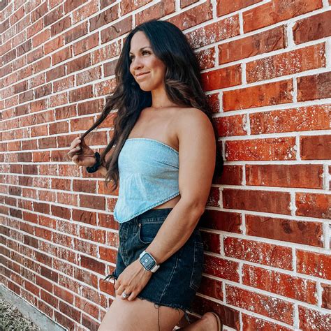 sara medrano's Amazon Page