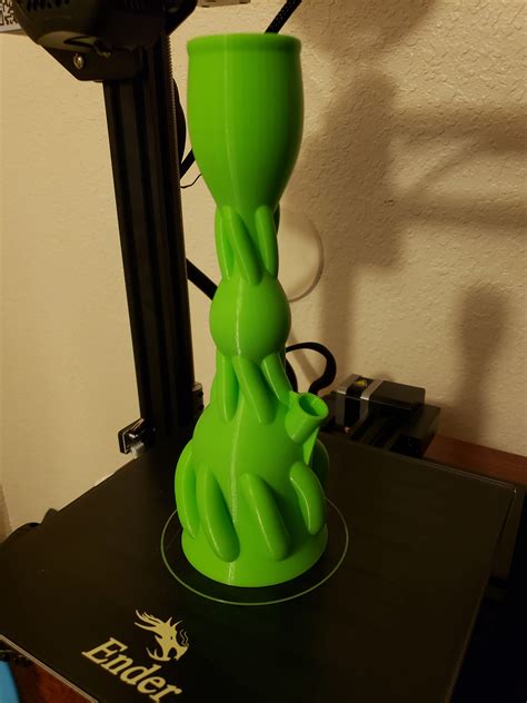 3D Printable 10 Inch Bong by Oliver Brossmann