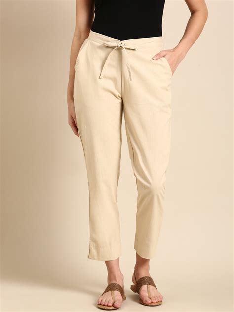 Beige Classic Pants – BOTTOMWALAS