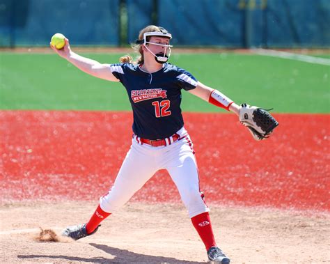 Average Speed Of High School Softball Pitchers: What Scouts Look For