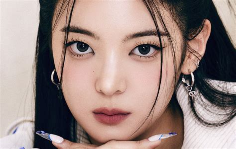 How Old Is Lia Itzy _ Lia (ITZY) Profile and Facts (Updated!) - UYTT