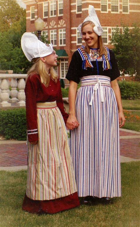 What Is The Traditional Clothing In The Netherlands at Jamie Crews blog