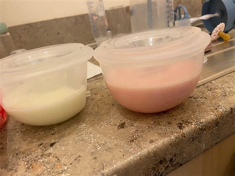 Pink Breastmilk? : r/ExclusivelyPumping
