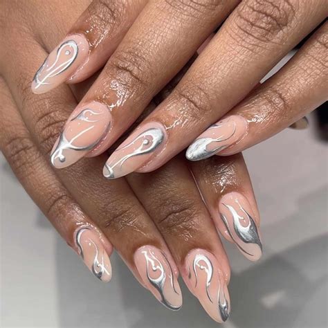 25 Gorgeous White and Silver Nail Designs Perfect for Any Occasion