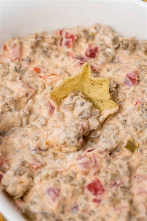 Crock Pot Rotel Dip With Cream Cheese
