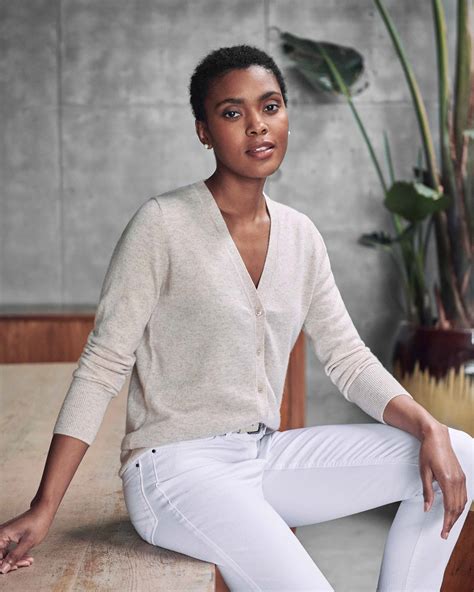 Luxury Cashmere Cardigans for Women | Pure Collection