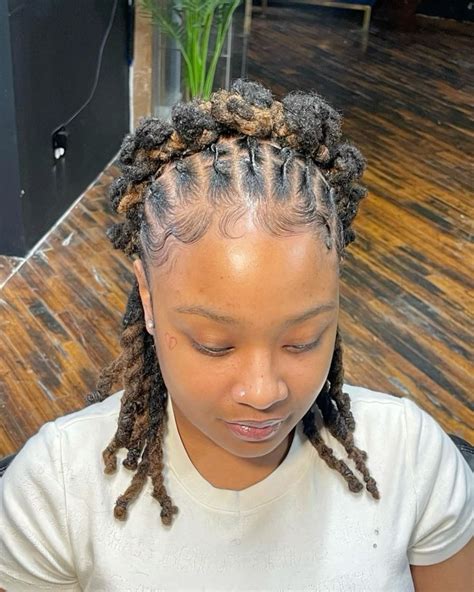 Pin by Múm Köy Yin on Locs Living Lushly | Faux locs hairstyles, Short ...