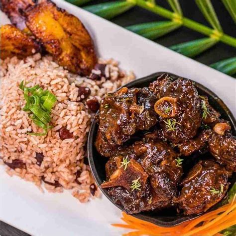 You Must Try this Popular and Irresitable Jamaican Food