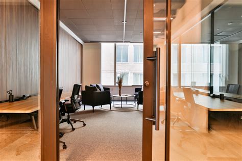 Office Leasing Simplified: Comparing Coworking with Traditional Office ...