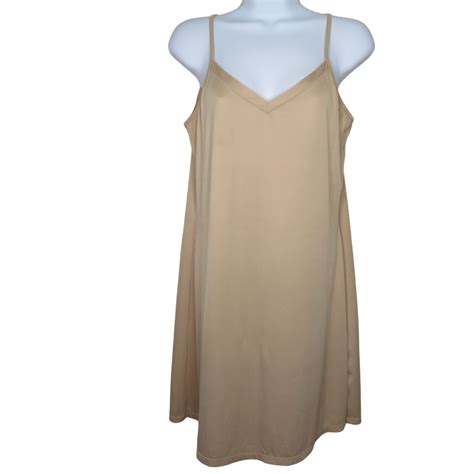 Vintage 80s Vassarette Nude Slip Nightgown Dress Slip… - Gem