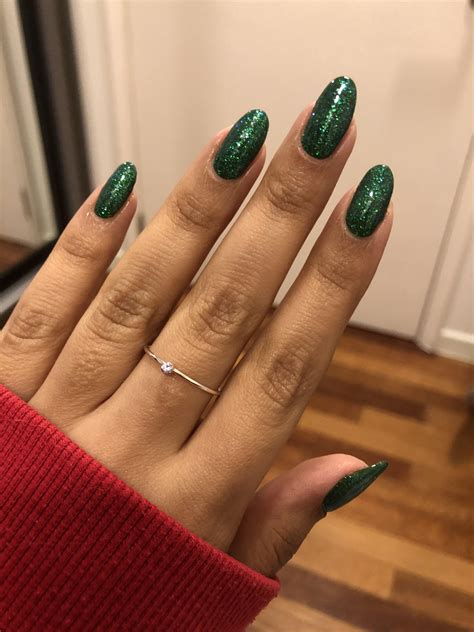 Dark Green Glitter Acrylic Nails