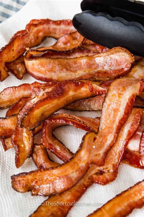 Oven Baked Bacon - Recipe Chronicle