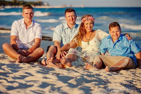 Heidi + Family Mexico 2019 by Melissa Mercado Photography