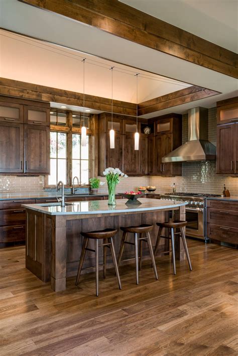 Perfect Color Match: Dark Cabinets with Wood Floors
