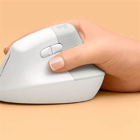 Logitech Ergonomic Mouse