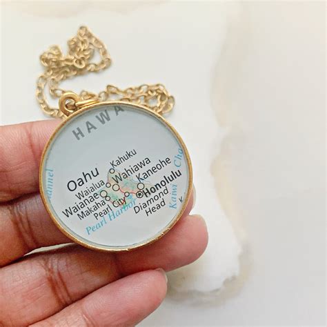Oahu Honolulu Pearl Harbor Hawaii Map Necklace - Etsy