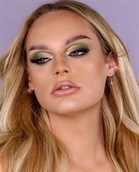 An inspirational story of a local make-up artist - South Africa Today