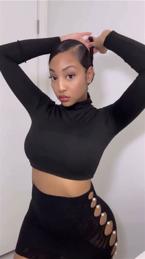 @joialexandri | May God Bless The Woman That Can Hold Her Own 💙 | Instagram