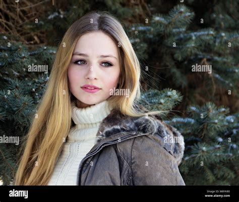 Beautiful russian girl hi-res stock photography and images - Alamy