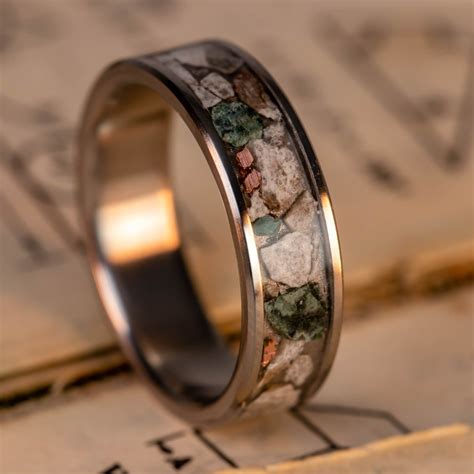 Michigan Rings | Unique Wedding Bands