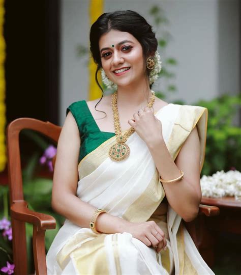 Sleeveless Blouse Designs For Sarees at Katie Jenkins blog