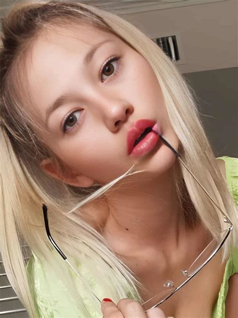 Miss Alice 94 (Model) Wiki, Age, Height, Videos, Photos, Net Worth and More Onlyfans - La Página ...