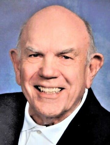 Carl W. Baker Obituary - The Des Moines Register