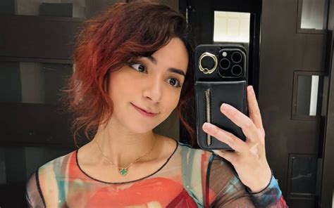 Twitch streamer Denims says people who exclusively follow VTubers and Asmongold have "special ...