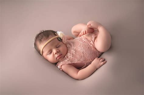 Safe and Cute: How To Use Newborn Photography Posing Pillows