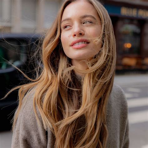 Behind the scenes on a Vixen & Blush hair extension photoshoot. • Vixen & Blush