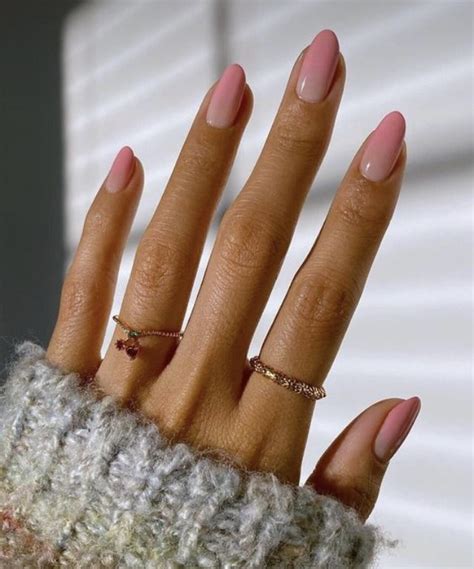 The Perfect Pink Ombre Nails Manicure — To The Unwind