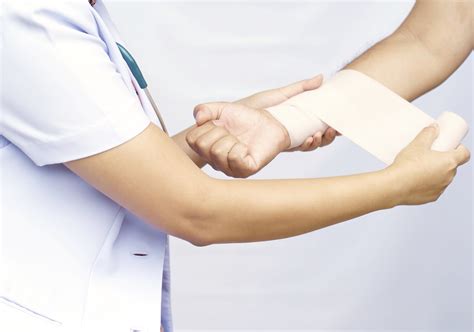 Todo lo que necesitas saber sobre las heridas en la cabeza | Estilo de ...