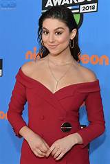 Kira Kosarin nackt, Nacktbilder, Playboy, Nacktfotos, Fakes, Oben Ohne
