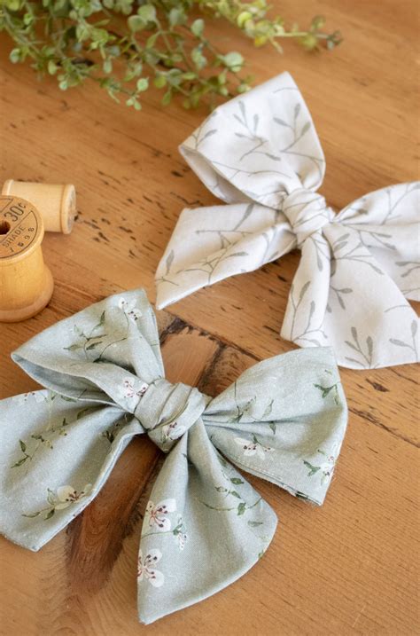 How to Sew a Fabric Hair Bow