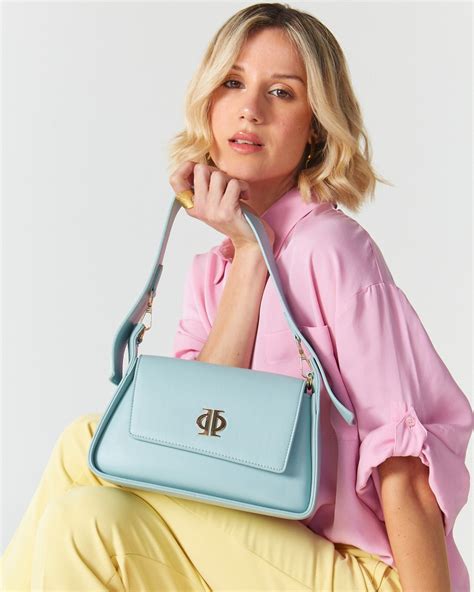 Sophia Summers - Marroquinería y accesorios de acero premium (@sophiasummers.ar) • Instagram ...