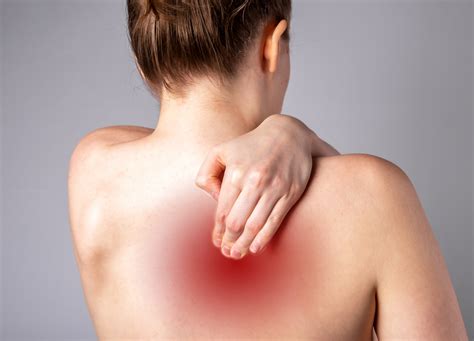 Back Pain Between The Shoulder Blades: What Is It?